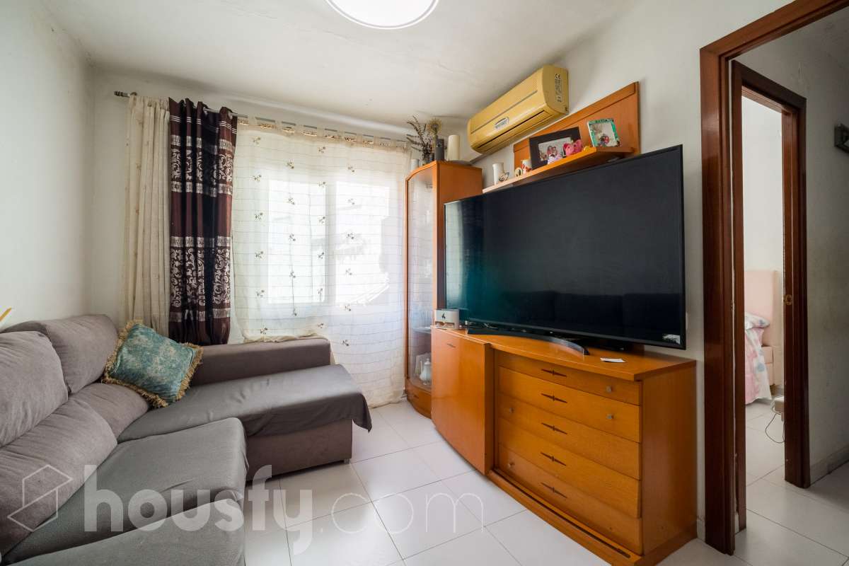 Piso en venta en Carrer del Dr. Torras i Bages,  Santa Coloma de Gramenet-2