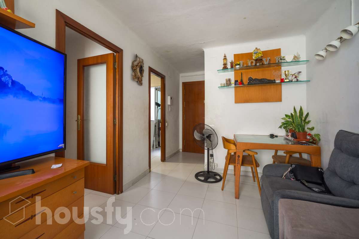 Piso en venta en Carrer del Dr. Torras i Bages,  Santa Coloma de Gramenet-3