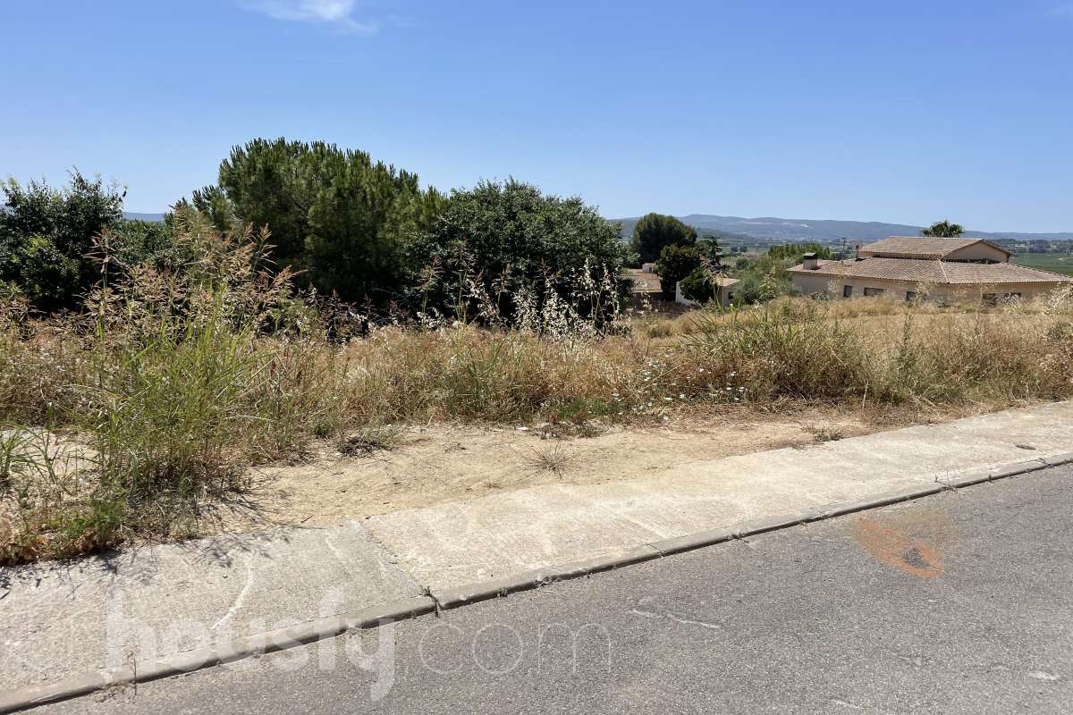 Solar en venta en Carrer Montjuïc,  Vilobí del Penedès-0