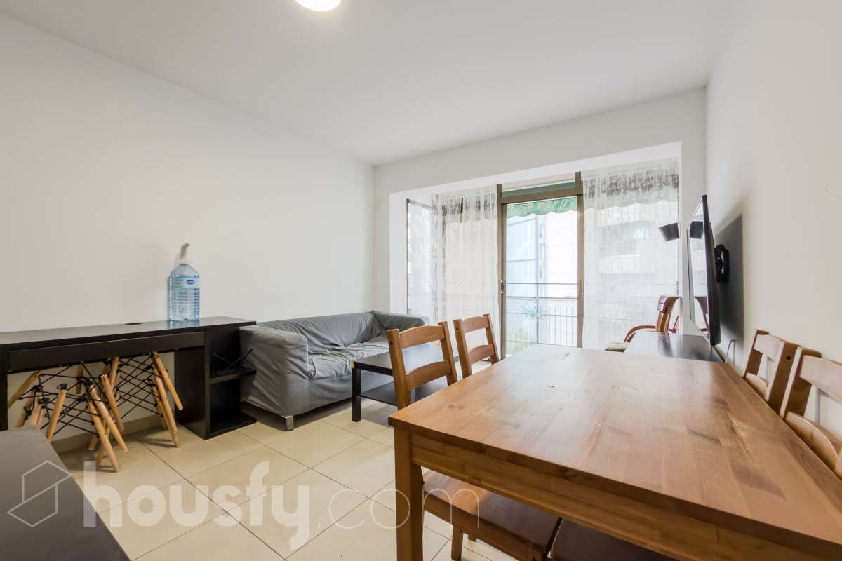Piso en venta en Passeig de Fabra i Puig, Nou Barris, Barcelona-1
